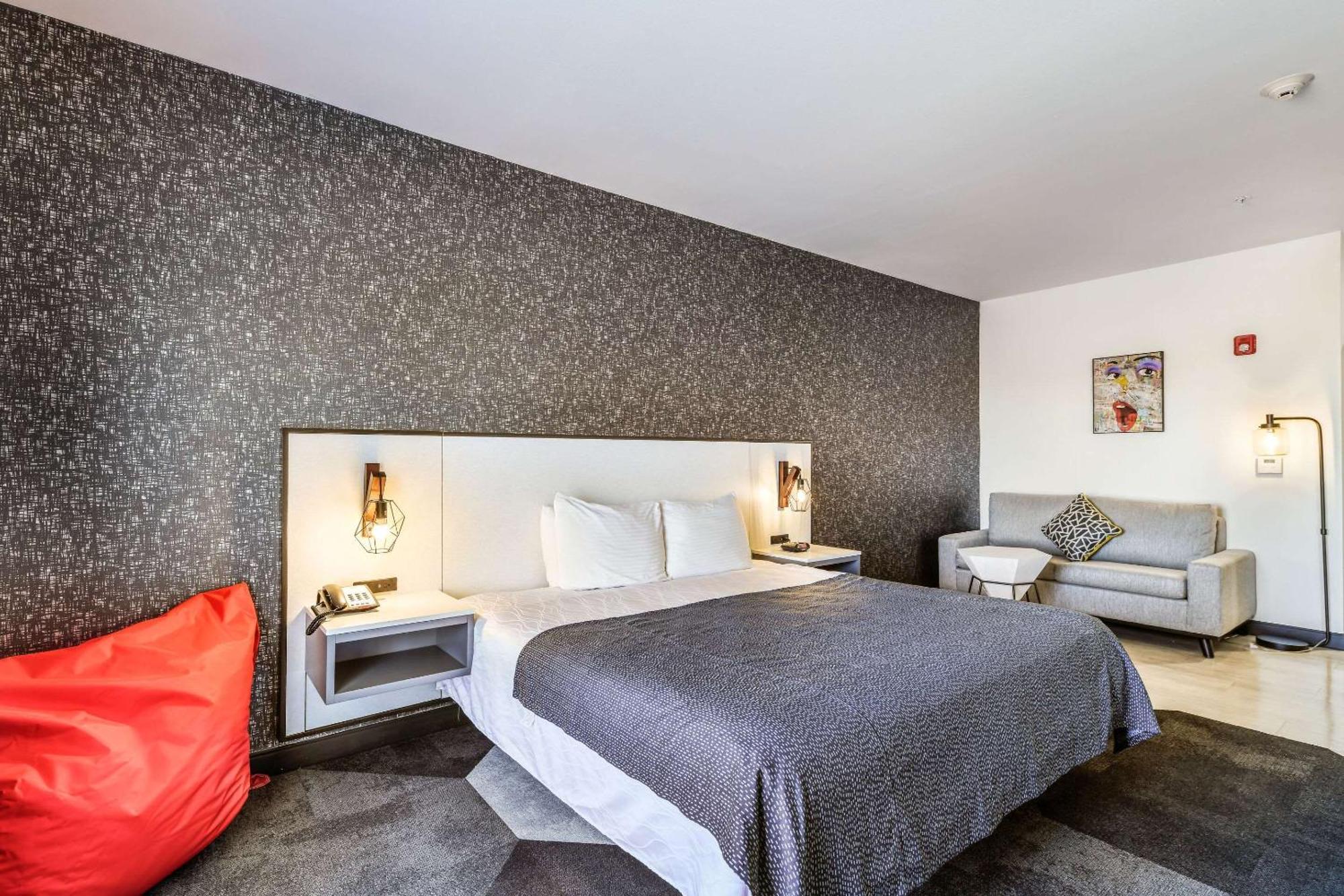 Hy-Lo Hotel, Ascend Hotel Collection Calera Eksteriør billede